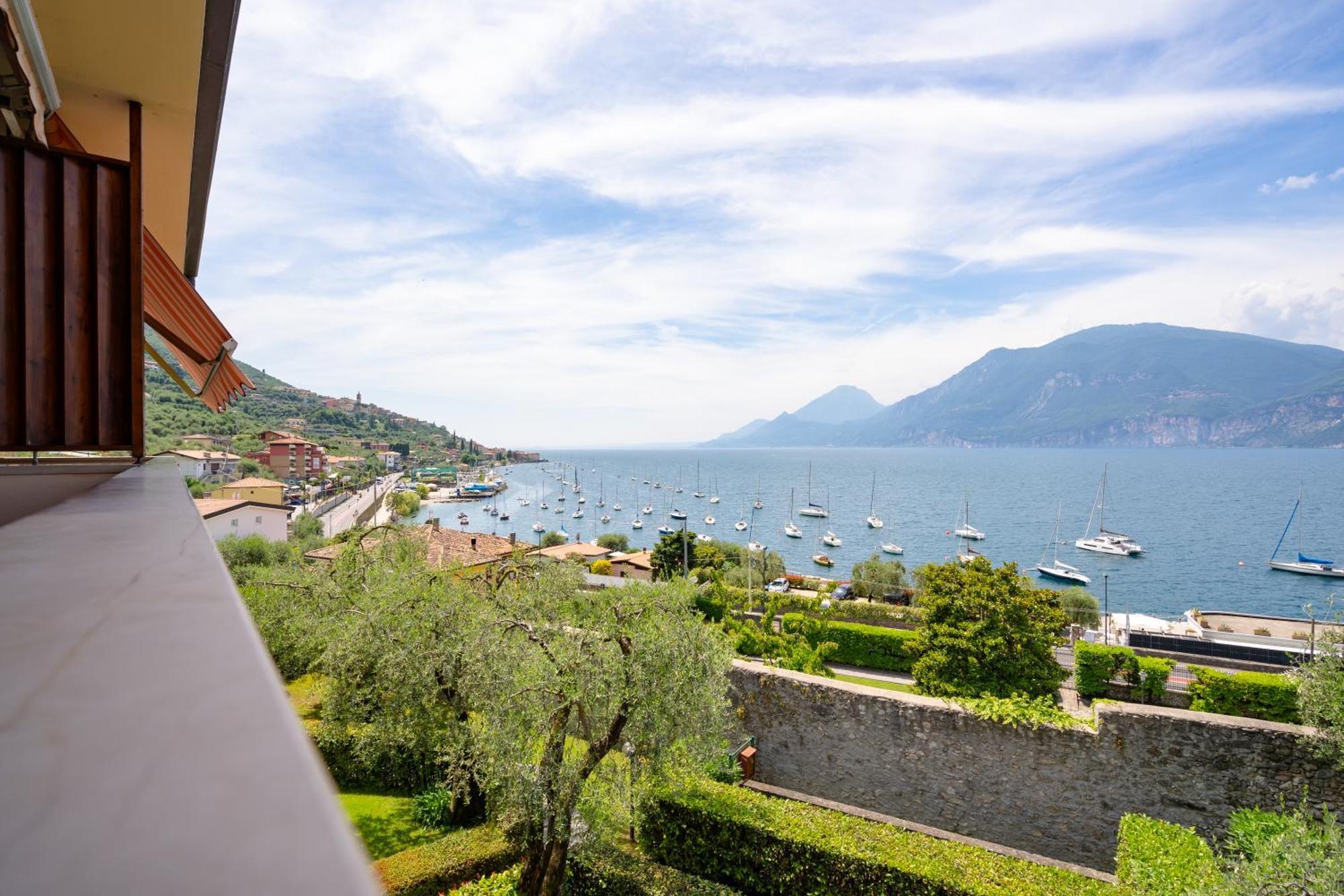 Le Vele Beth'S House Apartamento Brenzone sul Garda Exterior foto